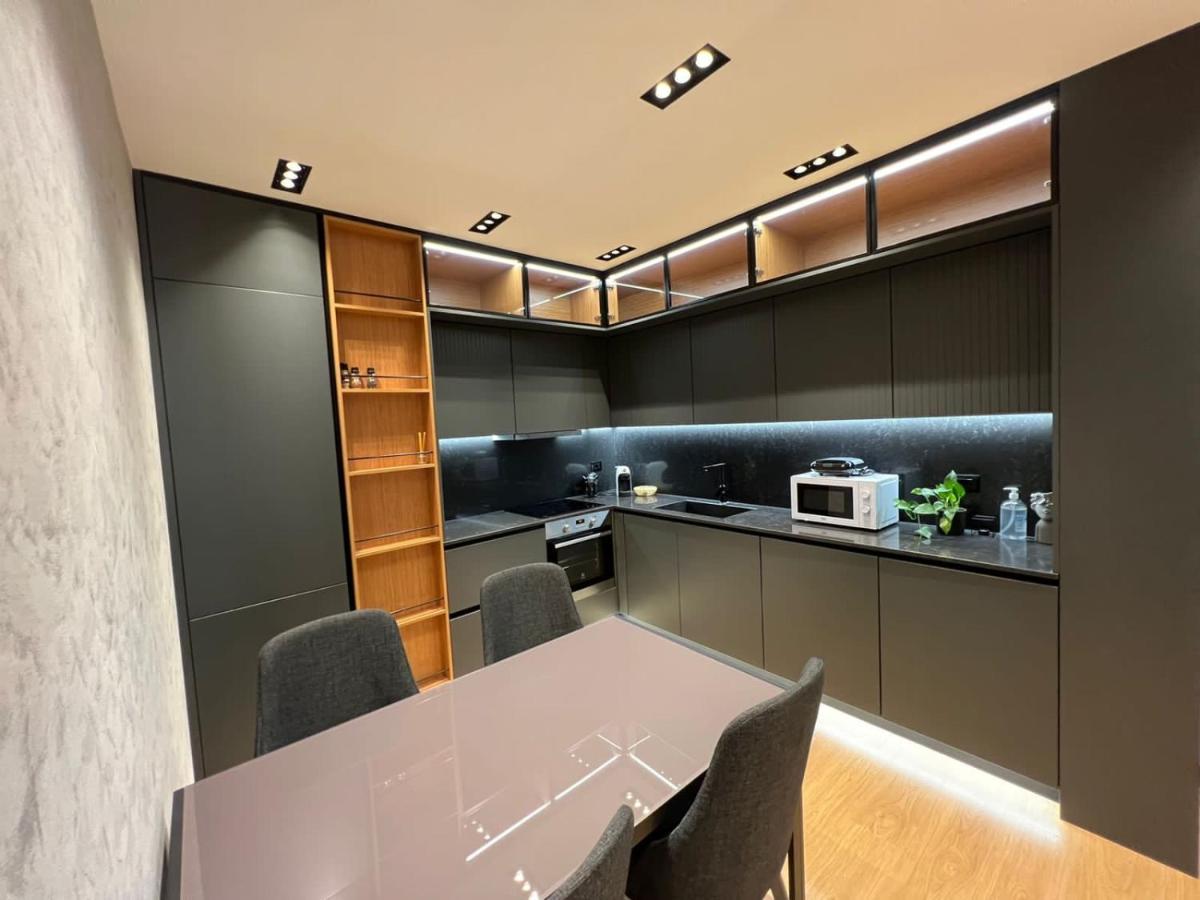 Tirana Lux Apartments ภายนอก รูปภาพ