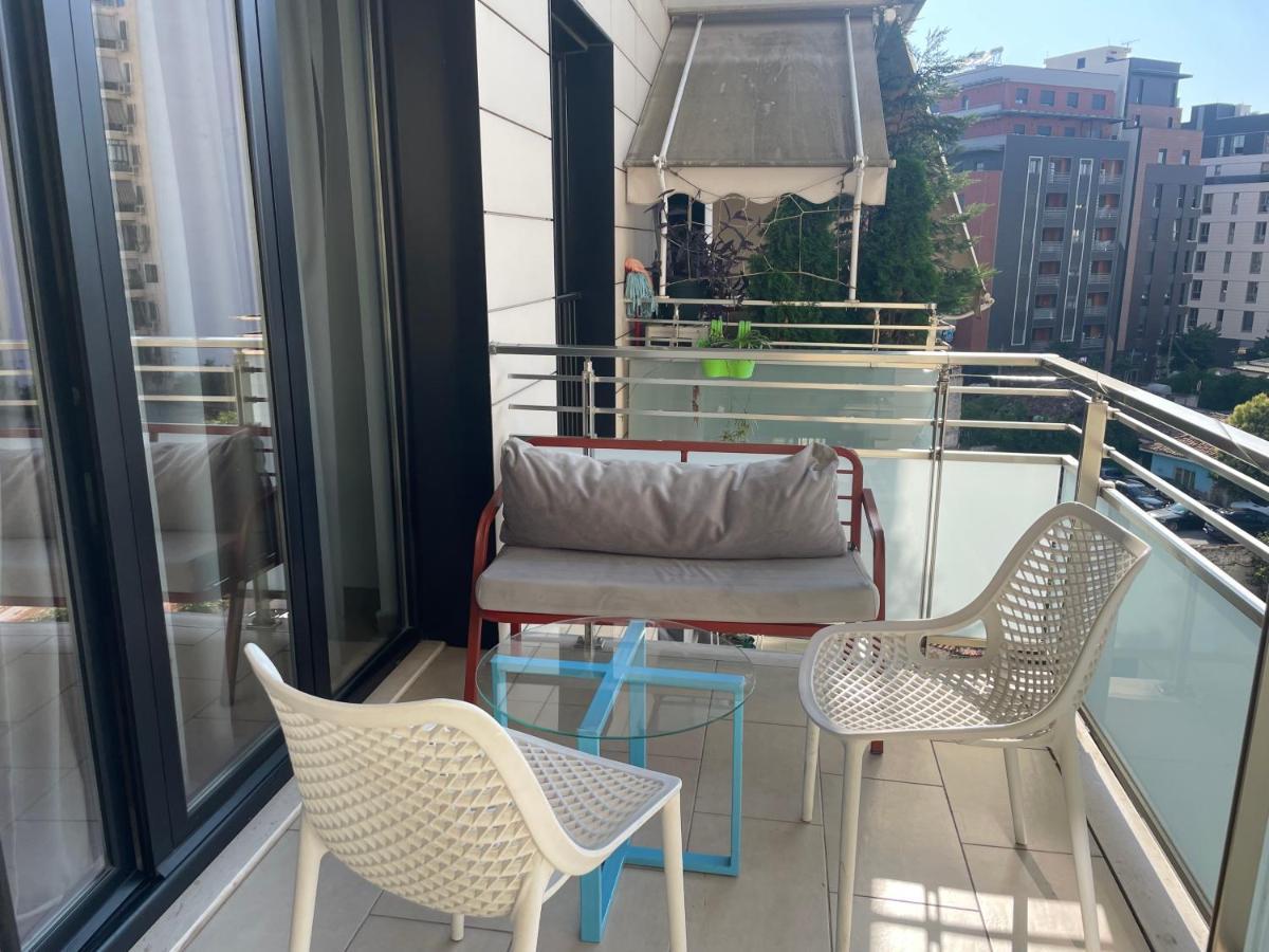 Tirana Lux Apartments ภายนอก รูปภาพ