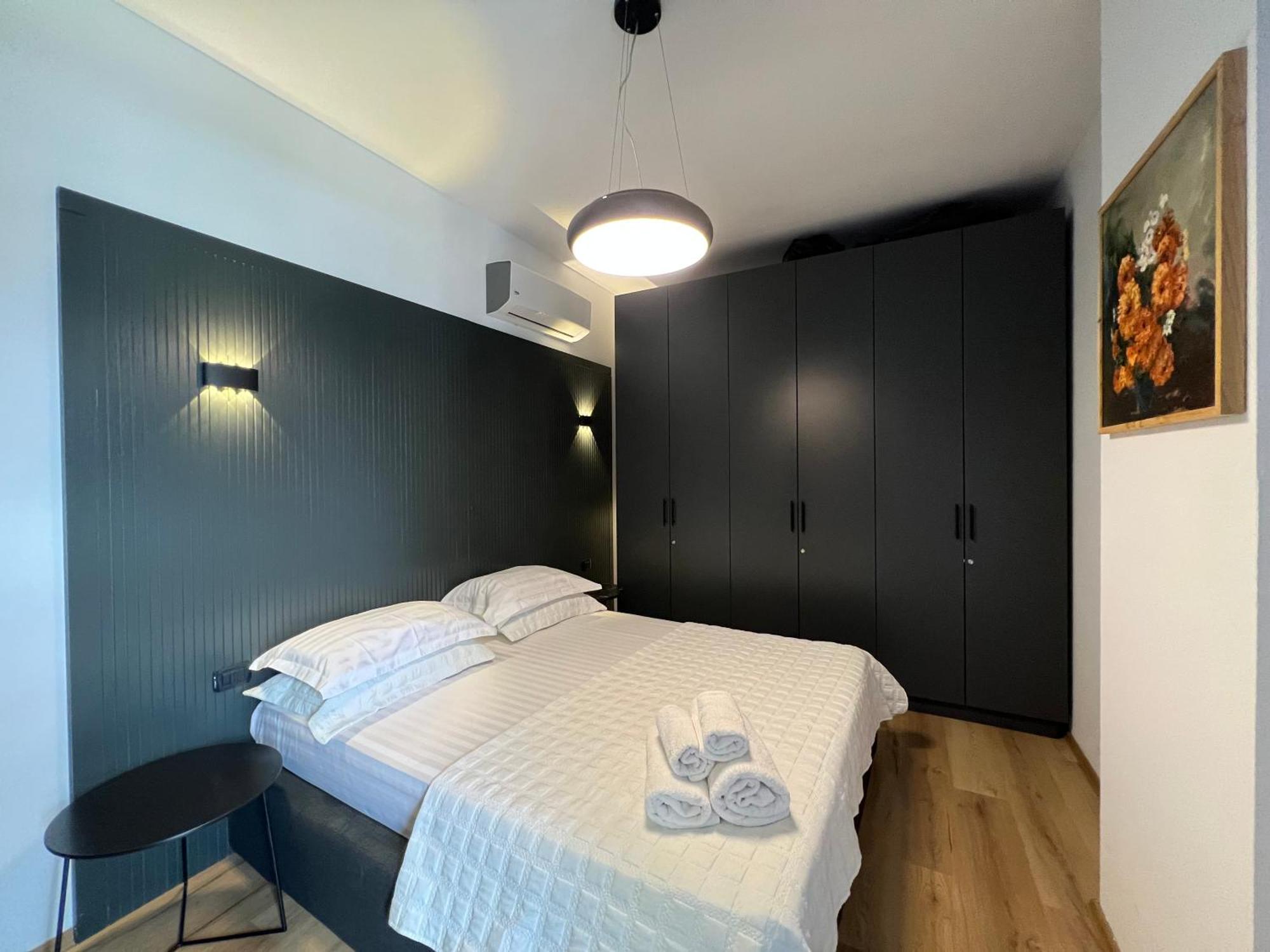 Tirana Lux Apartments ภายนอก รูปภาพ