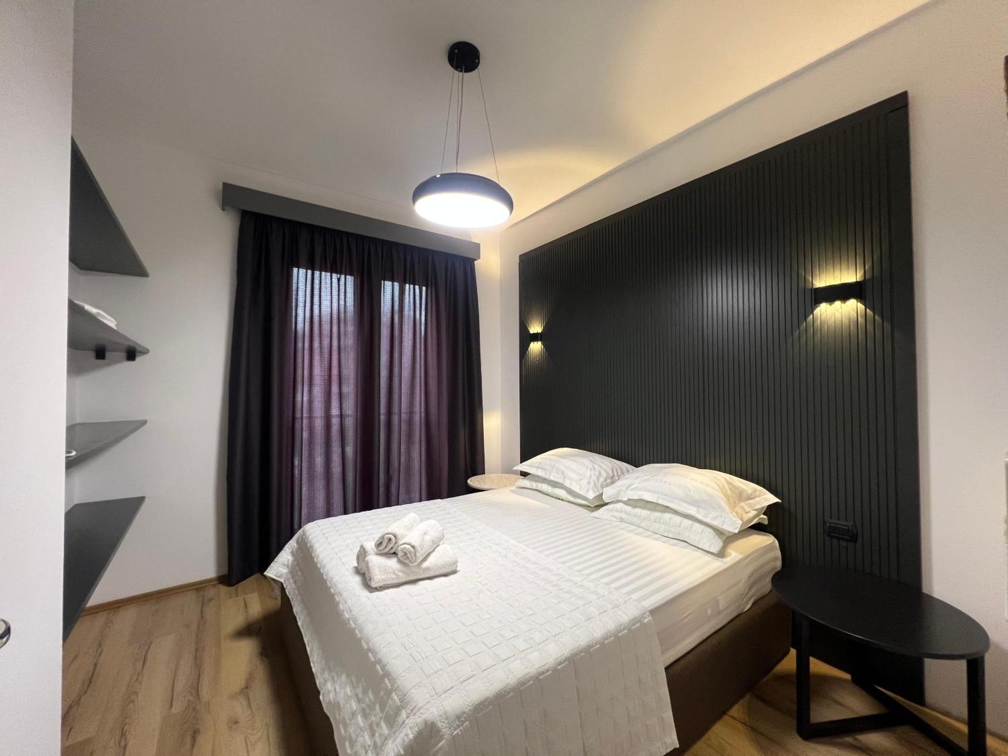 Tirana Lux Apartments ภายนอก รูปภาพ