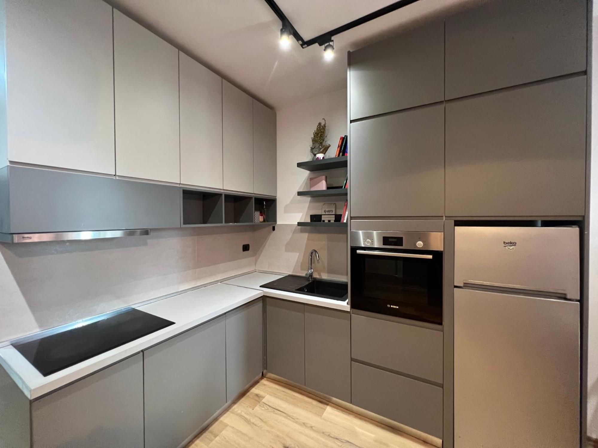 Tirana Lux Apartments ภายนอก รูปภาพ