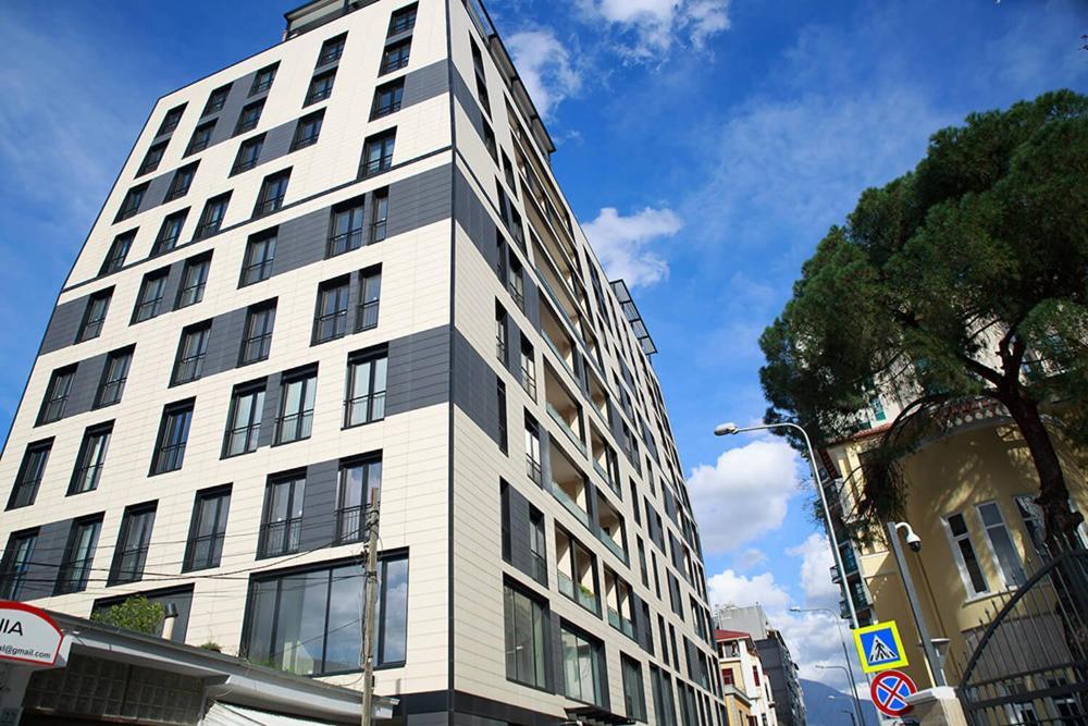 Tirana Lux Apartments ภายนอก รูปภาพ